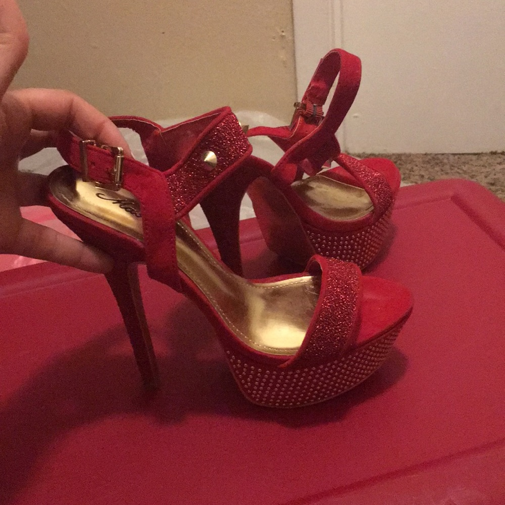 6 inch stilettos